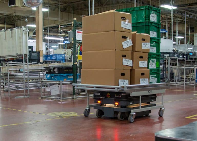 DENSO aumenta l’efficienza e migliora l’ambiente lavorativo con una flotta di robot mobili autonomi MiR250