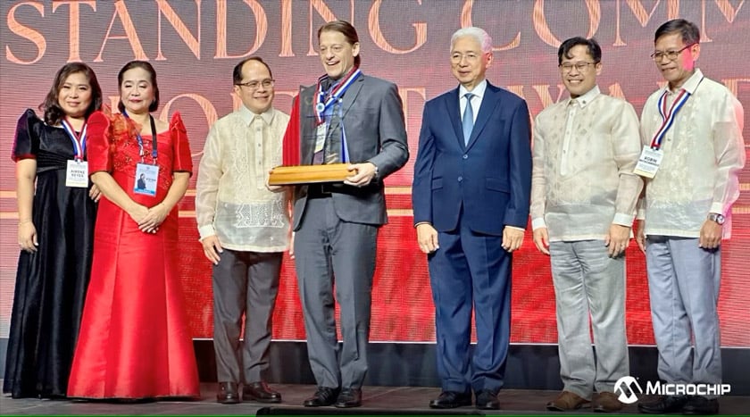 Microchip Technology premiata nelle Filippine