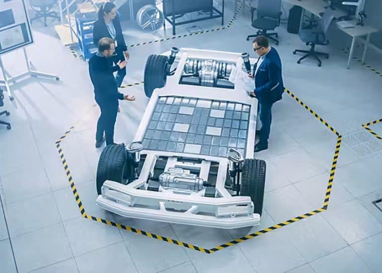 Infineon lancia un microcontrollore progettato per la gestione delle batterie (BMS) agli ioni di litio ad alta tensione nei veicoli elettrici